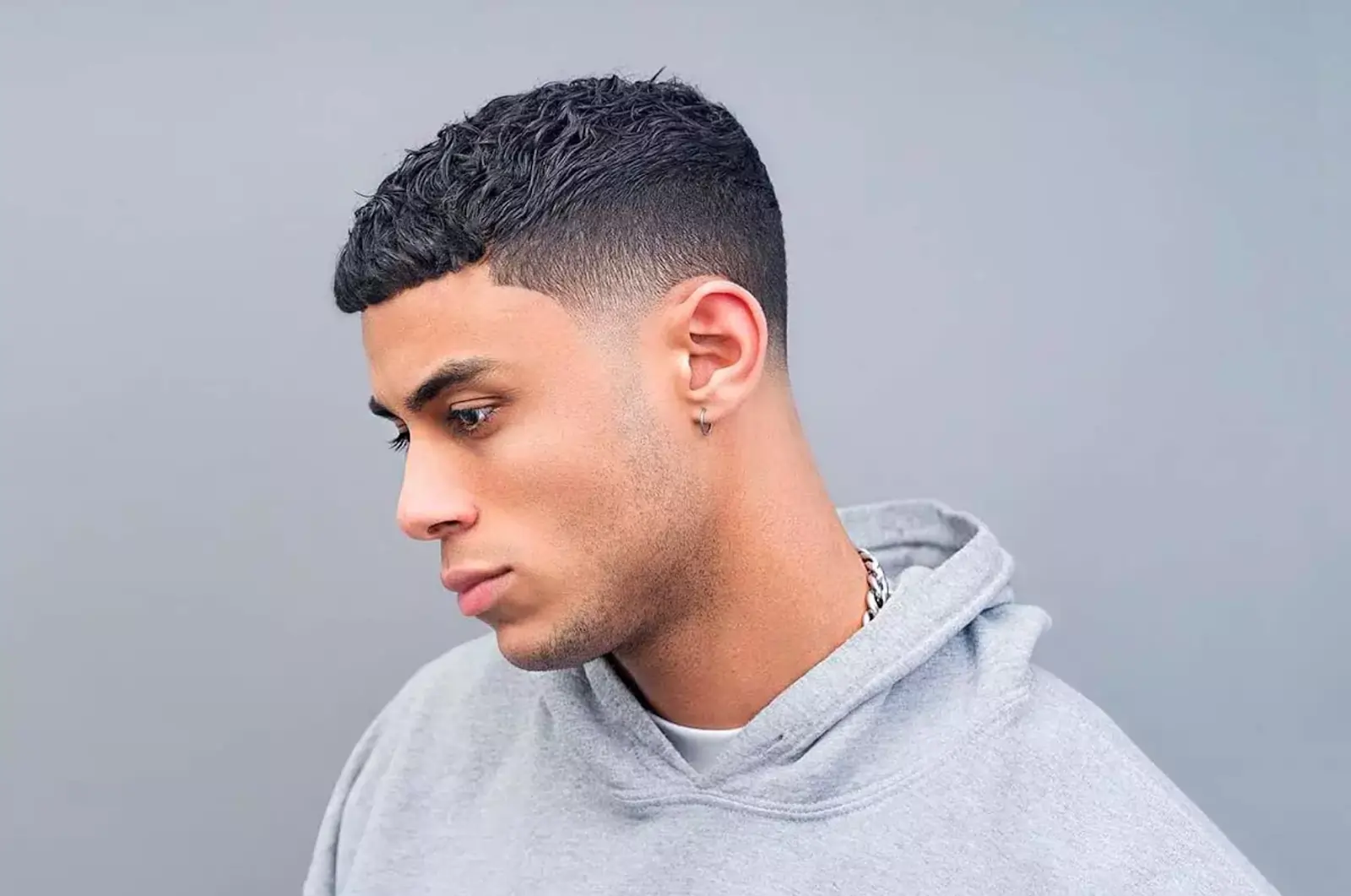 Mengenal Gaya Rambut French Crop dan Cara Styling-nya agar Tetap Keren