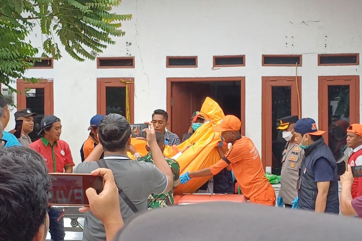 Kematian Satu Keluarga