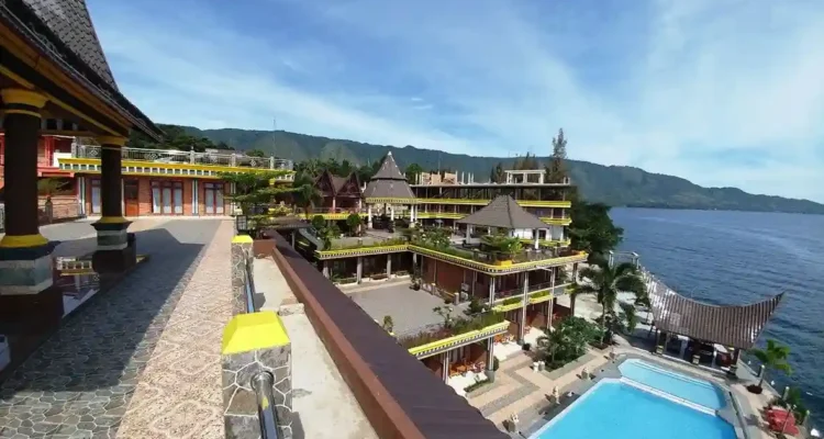 Hotel Murah di Samosir, Pilihan Hemat dengan View Danau Toba yang Menawan